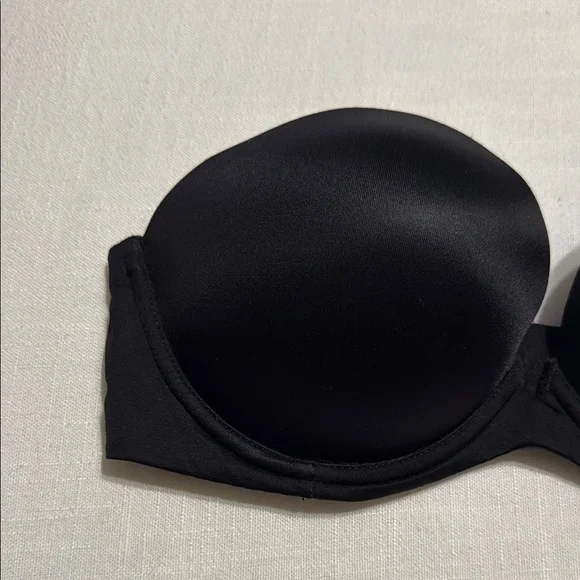 👙 Victoria’s Secret Strapless Bra – Very Sexy Line, Black, Size 34C - Picture 3 of 11